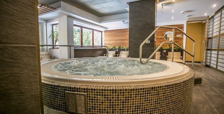 Hotel Bassiana Sarvar  Sárvár Madjarska  257 €