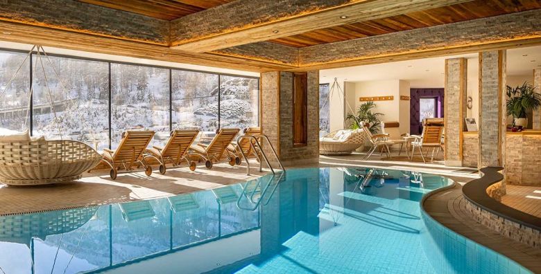 Kesselspitze Hotel  Chalet Valamar Collection  Zimski luksuz u Obertauernu Obertauern Austrija  750 EUR  2x nocenje u sobi 2 1 za 2 osobe Puni pansion gourmet dorucak buffet rucak apres ski snack i prvorazredna vecera 