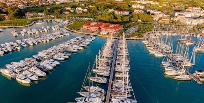 Hotel Nautica  Proljece u Novigradu Novigrad Istra Hrvatska  309 €