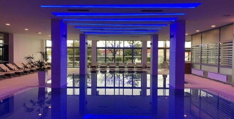Hotel Katarina  Romatican ili obiteljski wellness odmor s punim pansionom  72 satna akcija Selce Hrvatska  268 €