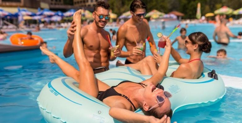 Terme Tuhelj Glamping Village  Proljece i 1 svibanj  Vita Loft Tuheljske Toplice Hrvatska  369 €