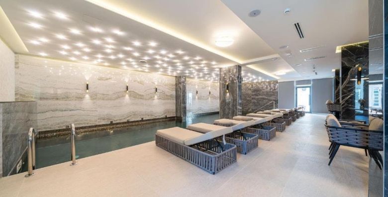 Hotel Millennium by Aycon  First minute obiteljsko proljece i jesen u Budvi Budva Crna Gora  463 EUR  5x nocenje u dvokrevetnoj Superior sobi za 2 osobe 1 dijete do 11 99 godina besplatno  Dorucak