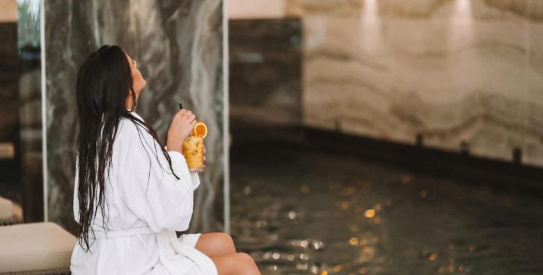 Hotel Millennium by Aycon  First minute obiteljski pocetak i kraj ljeta u Budvi Budva Crna Gora  350 EUR  3x nocenje u dvokrevetnoj Superior sobi za 2 osobe 1 dijete do 11 99 godina besplatno  Dorucak