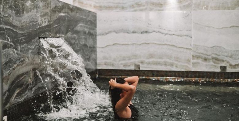 Hotel Millennium by Aycon  First minute obiteljski pocetak i kraj ljeta u Budvi Budva Crna Gora  584 EUR  5x nocenje u dvokrevetnoj Superior sobi za 2 osobe 1 dijete do 11 99 godina besplatno  Dorucak