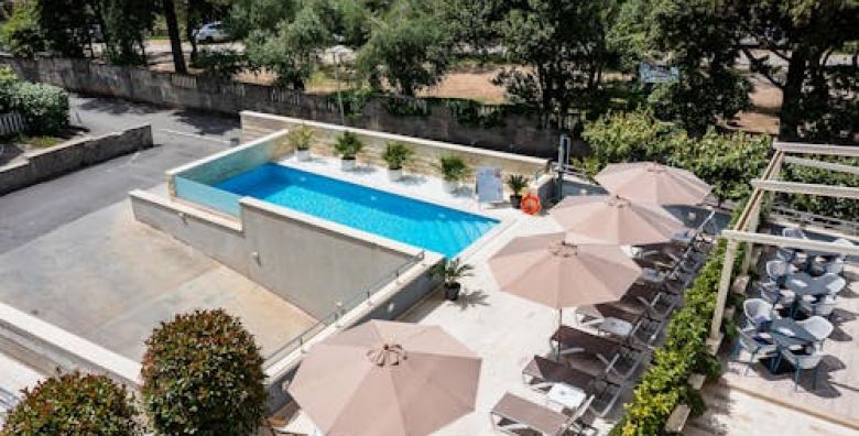 Hotel Idila by Aycon  Obiteljsko ljeto Budva Crna Gora  476 €