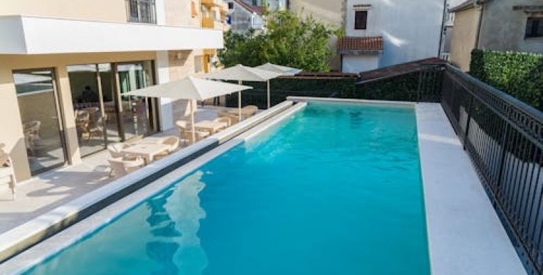 Hotel Kadmo by Aycon  Obiteljsko ljeto Budva Crna Gora  550 €