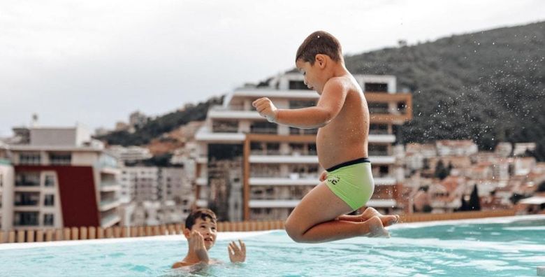 Hotel Fagus by Aycon  First minute ljeto udvoje u Budvi Budva Crna Gora  445 EUR  3x nocenje u dvokrevetnoj Standard sobi za 2 osobe Dorucak