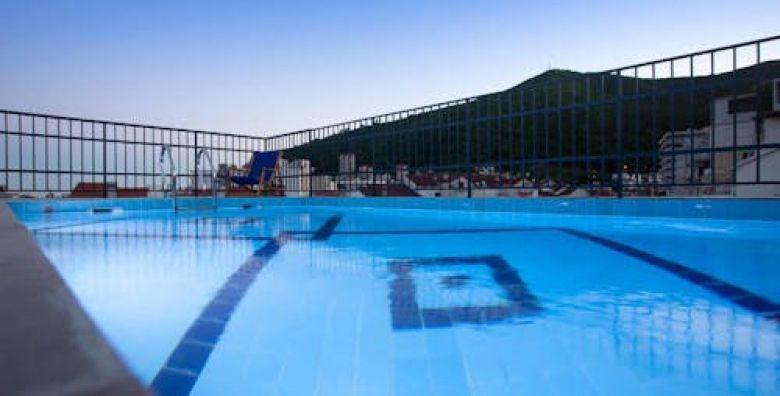 Hotel Twelve by Aycon  Obiteljsko ljeto Budva Crna Gora  1255 €