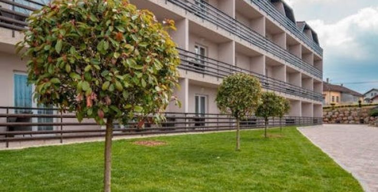 Hotel Mirjana  Rastoke  Odmor u blizini Plitvica Slunj Hrvatska  118 €