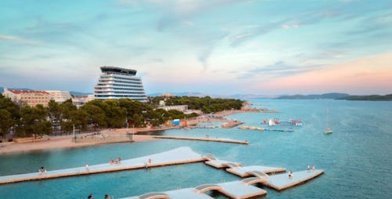 Hotel Olympia Sky  Ekskluzivna obiteljska ponuda za svibanj i lipanj Vodice Dalmacija Hrvatska  484 €