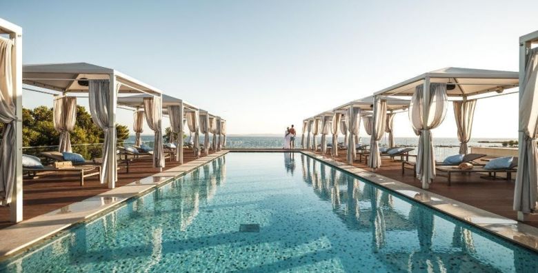 Zaton Holiday Resort  Zabavni obiteljski odmor u apartmanu Superior s polupansionom Zaton Dalmacija Hrvatska  124 €