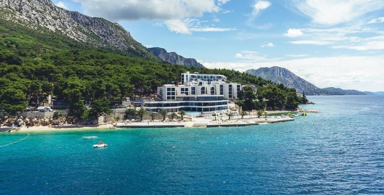 Morenia All Inclusive Resort  All inclusive proljetno opustanje s animacijom Podaca Makarska rivijera Dalmacija Hrvatska  320 €