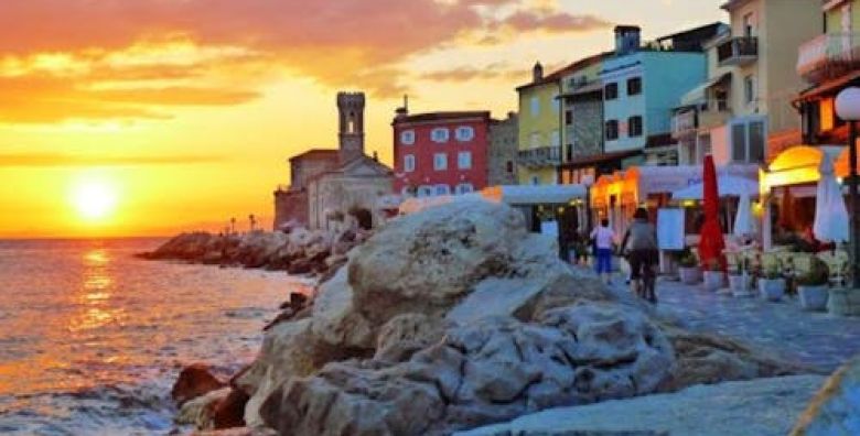 Boutique Hotel PiranArt  Proljece udvoje u boutique hotelu u Piranu Piran Slovenija  190 €