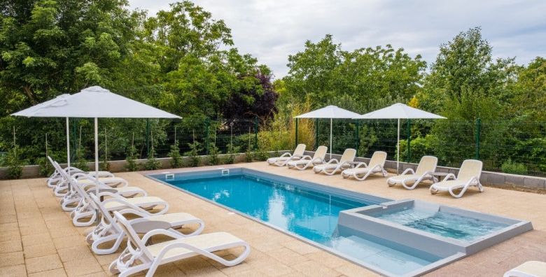 Kistucsok Food and Room Balatonszemes Madjarska  145 €