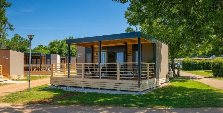 Camping Park Umag  Obiteljsko proljece u mobilnim kucicama u Umagu Umag Istra Hrvatska  110 €
