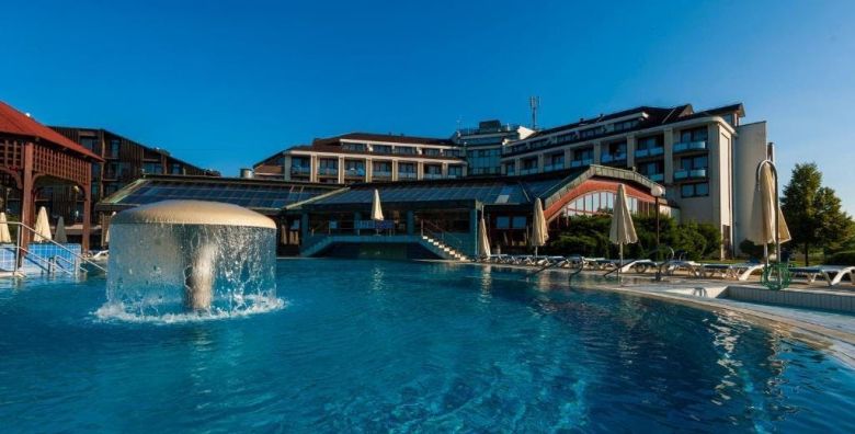 Apartmajsko naselje Prekmurska vas  Odmor tijekom vikenda Moravske Toplice Slovenija  320 €