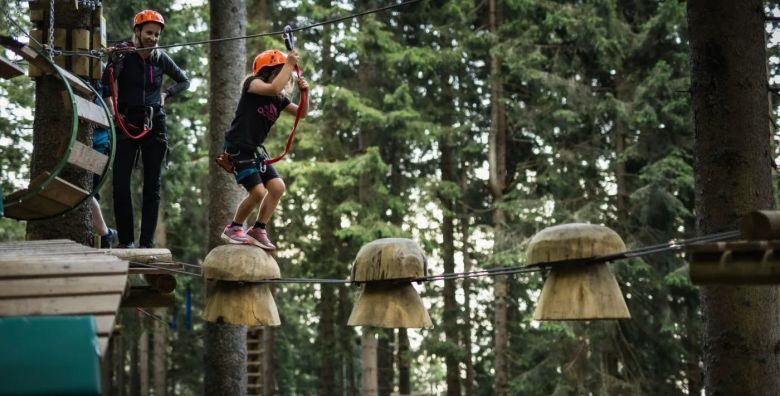 Wellness hotel Montis  Obiteljski odmor s adrenalinskim dozivljajem na Goltama Mozirje Slovenija  349 €