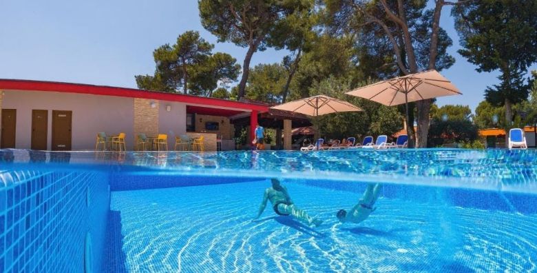 Mediteransko selo San Antonio  Pocetak i kraj ljeta u Dalmaciji Biograd na Moru Dalmacija Hrvatska  284 €