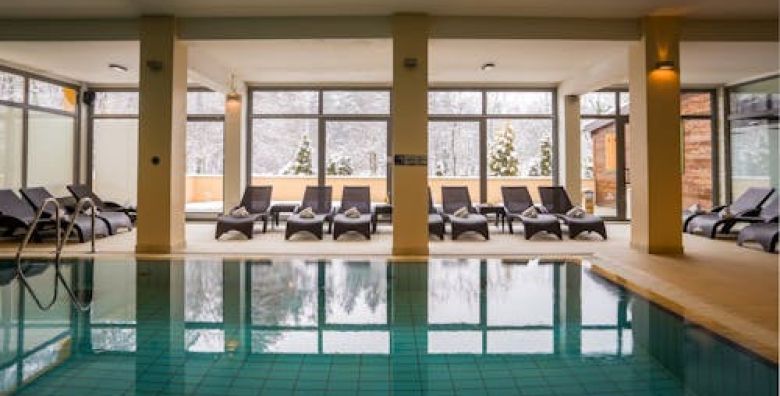 Hotel Trakoscan  Rujanski obiteljski paket opustanja Trakoscan Hrvatska  165 €