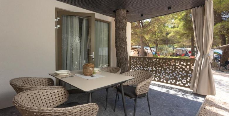 Maris Homes  Lodges  Odmor u Zaboricu uz sum Jadranskog mora Zaboric Hrvatska  320 €