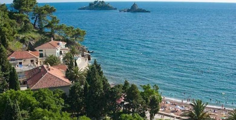 Hotel Rivijera  Kraj ljeta u Petrovcu Petrovac Crna Gora  325 €