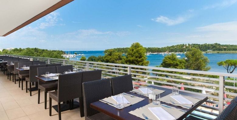 Hotel Molindrio Plava Laguna  Rujansko ljeto u Porecu Porec Istra Hrvatska  789 EUR  7x nocenje u Economy sobi s francuskim lezajem za 2 osobe Polupansion