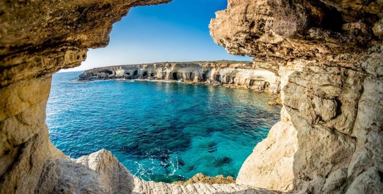 Odmor na Cipru Paphos Cipar  1 199 EUR  7x nocenje u hotelu ili apartmanu za 2 osobe  ovisi o raspolozivosti  2x povratna avio karta Zagreb  Cipar  Zagreb