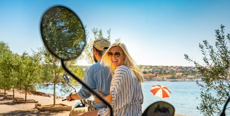 Magal Maradiso Hotel by Aminess  Rujan u Njivicama na Krku Njivice Krk Hrvatska  945 EUR  7x nocenje u Comfort dvokrevetnoj sobi u annexu za 2 osobe  1 dijete do 9 99 godina besplatno  Polupansion