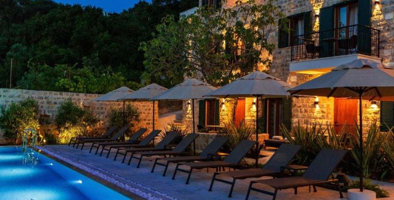 Boutique Hotel Ruzmarin SPA  Garden by Aycon  Top ljetna sezona Budva Crna Gora  1 789 EUR  7x nocenje u dvokrevetnoj Superior sobi za 2 osobe Dorucak