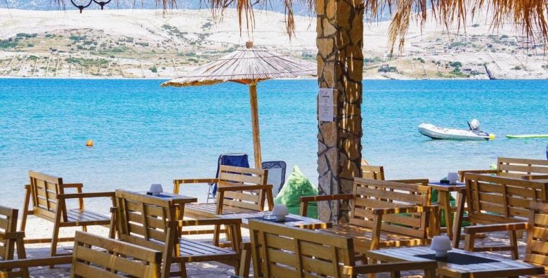Terra Park SpiritoS  Proljece u savrsenom kampu s polupansionom  Sylva Holiday Home Kolan Pag Dalmacija Hrvatska  179 EUR  2x nocenje u Sylva Holiday Home za 2 osobe 2 djece do 4 99 godina besplatno  Polupansion