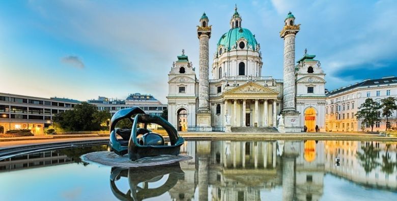 A O Wien Hauptbahnhof  Boravak u srcu Beca Bec Austrija  158 EUR  2x nocenje u dvokrevetnoj Standard sobi ili obiteljskoj sobi za 2 osobe 2 djece do 17 godina besplatno  Dorucak