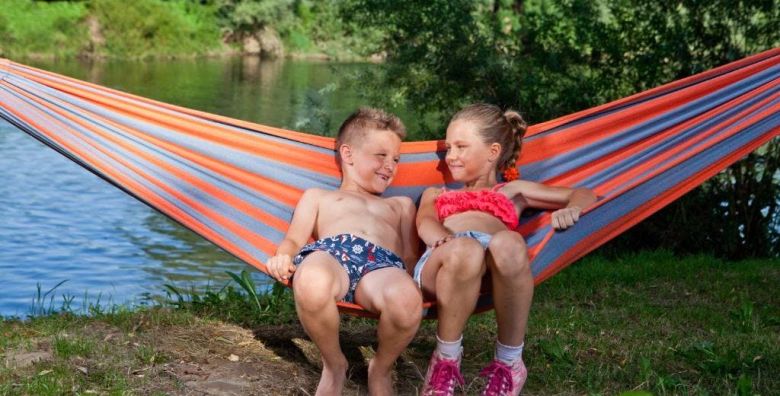 Camping Bela krajina  Obiteljski odmor uz Kupu Podzemelj Gradac Slovenija  290 EUR  2x nocenje u mobilnoj kucici za 4 osobe Neograniceno koristenje Kolpacabana fun parka