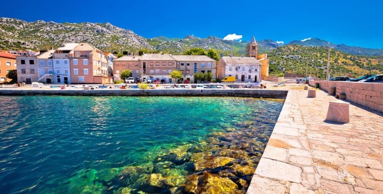 Hotel Zagreb Karlobag  All inclusive light pozdrav ljetu  Soba s balkonom Karlobag Hrvatska  674 EUR  7x nocenje u dvokrevetnoj sobi s balkonom za 2 osobe  1 dijete do 11 99 godina besplatno i 2 dijete do navrsene 1 godine besplatno  All inclusive light
