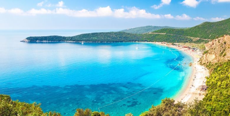 Hotel Opera  Odmor na crnogorskoj obali Prijevor Jaz Crna Gora  955 EUR  7x nocenje u dvokrevetnoj sobi za 2 osobe Polupansion
