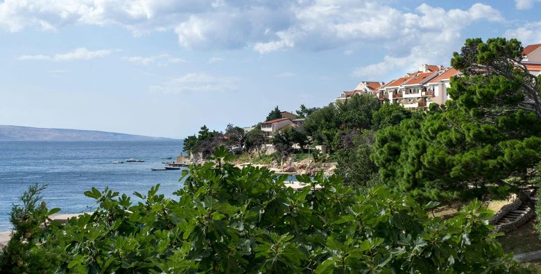 Hotel Zagreb Karlobag  All inclusive light ljeto Karlobag Hrvatska  927 EUR  7x nocenje u dvokrevetnoj sobi za 2 osobe  1 dijete do 11 99 godina besplatno i 2 dijete do navrsene 1 godine besplatno  All inclusive light