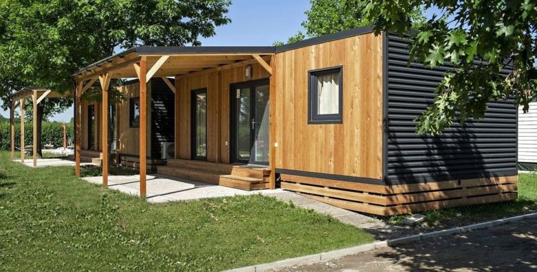 Terme Ptuj  Mobilne kucice  Odmor udvoje u mobilnoj kucici tijekom tjedna Ptuj Slovenija  224 EUR  2x nocenje u mobilnoj kucici za 2 osobe Polupansion