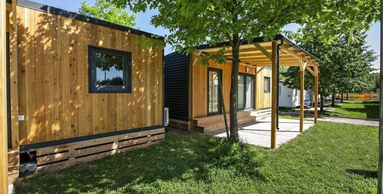 Terme Ptuj  Mobilne kucice  Odmor udvoje u mobilnoj kucici tijekom vikenda Ptuj Slovenija  256 EUR  2x nocenje u mobilnoj kucici za 2 osobe Polupansion