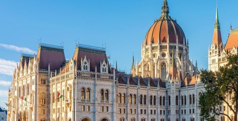 Allora Hotel Budapest  City break u Budimpesti Budimpesta Madjarska  109 EUR  1x nocenje u Standard dvokrevetnoj sobi za 2 osobe Buffet dorucak