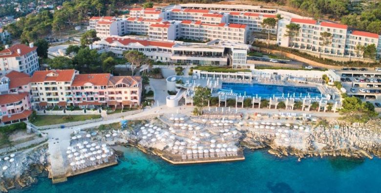 Vitality Hotel Punta  Proljece na Losinju za parove Veli Losinj Hrvatska  326 EUR  2x nocenje u dvokrevetnoj Standard sobi morska strana za 2 osobe Polupansion dorucak i vecera 