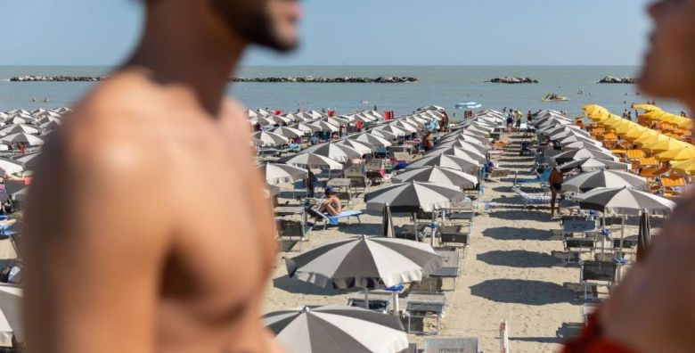 Hotel Diplomatic  All inclusive top ljetna sezona u Cesenaticu Cesenatico Italija  1 554 EUR  7x nocenje u dvokrevetnoj sobi s balkonom za 2 osobe All inclusive u hotelskom restoranu