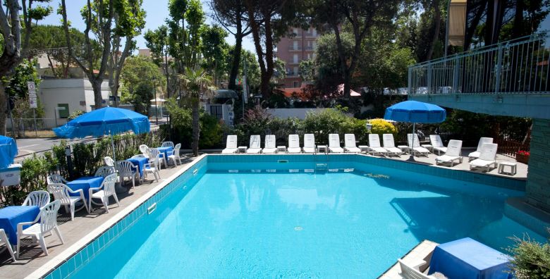 Hotel Metropolitan   S  Savrsen odmor uz more u Italiji Bellaria Igea Marina Italija  588 EUR  3x nocenje u dvokrevetnoj Superior ili Deluxe sobi s balkonom za 2 osobe All inclusive u hotelskom restoranu