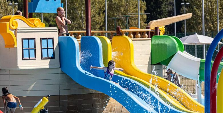 Bi Village Holiday Center  Pocetak ljeta u vrhunskom kampu  Mobile Home Premium Fazana Istra Hrvatska  469 €