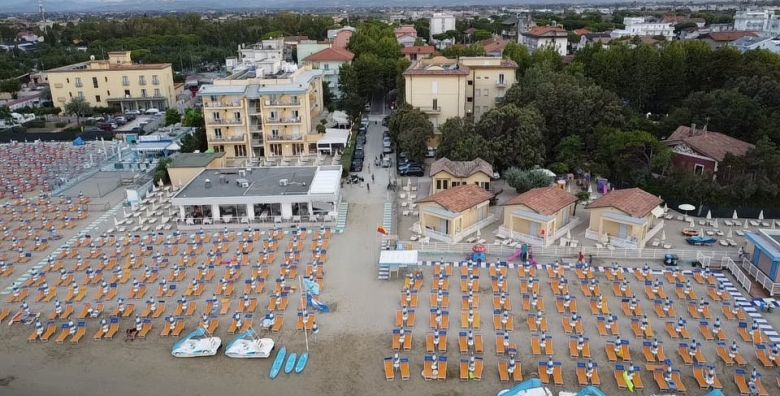 Susjedstvo - Akcija, popust i sniženje. (ponuda: 263736)