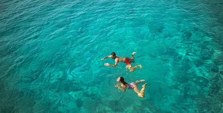 Aminess Vival Port9 Resort  Obiteljsko ljeto na Korculi Korcula Dalmacija Hrvatska  783 EUR  4x nocenje u dvokrevetnoj Superior sobi s balkonom strana park za 2 osobe 1 dijete do 9 99 godina i 1 dijete do 2 99 godina besplatno  Polupansion