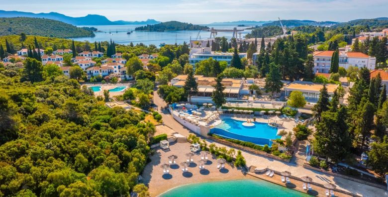 Aminess Vival Port9 Residence  Obiteljski kraj ljeta u apartmanima na Korculi Korcula Dalmacija Hrvatska  178 €