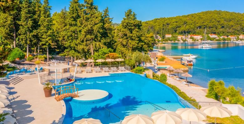 Aminess Vival Port9 Residence  Obiteljsko ljeto u apartmanima na Korculi Korcula Dalmacija Hrvatska  625 €
