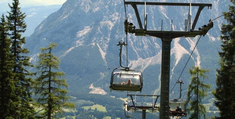 Hotel Tauplitzalm  Savrsen odmor na planini udvoje Bad Mitterndorf Austrija  349 EUR  2x nocenje u Standard dvokrevetnoj sobi za 2 osobe Polupansion buffet dorucak i gourment vecera u tri slijeda 