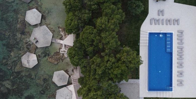 Villa Arausa  Obiteljski all inclusive light kraj ljeta uz more Vodice Dalmacija Hrvatska  320 €