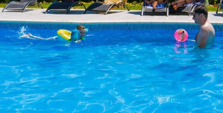Hotel Quercus  All inclusive light odmor u Dalmaciji Drvenik Makarska rivijera Dalmacija Hrvatska  260 €
