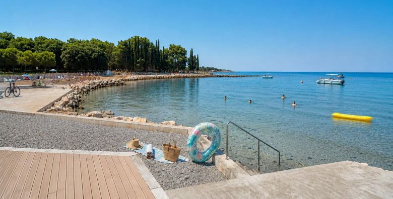 Hotel Garden Istra Plava Laguna  Obiteljsko ljeto u Istri u renoviranom hotelu Umag Istra Hrvatska  786 €